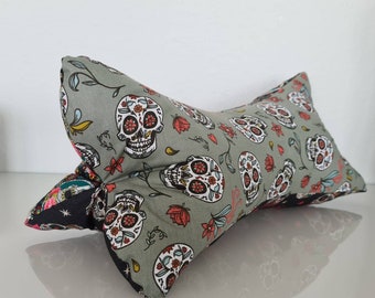 Reading bone - neck pillow - self-sewn, individual, various designs