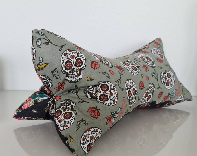 Reading bone - neck pillow - self-sewn, individual, various designs