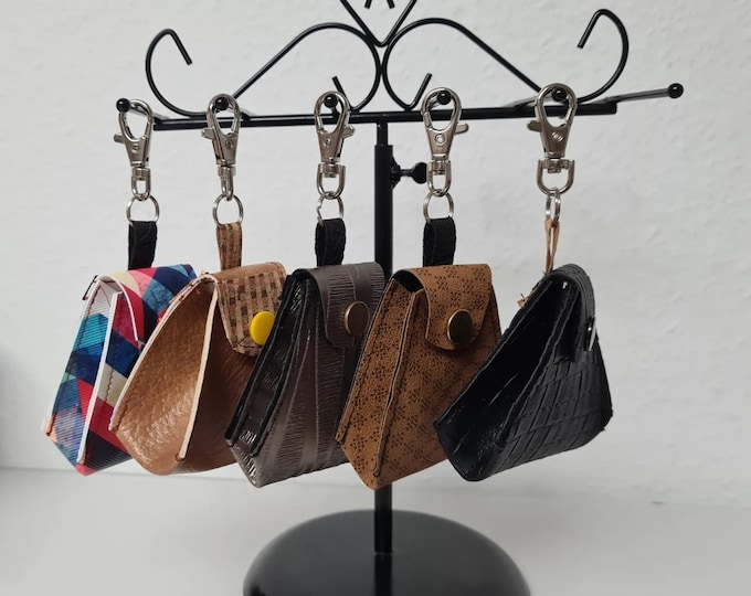 Taschenbaumler "Püppilotta" / keychain - self-sewn and individual