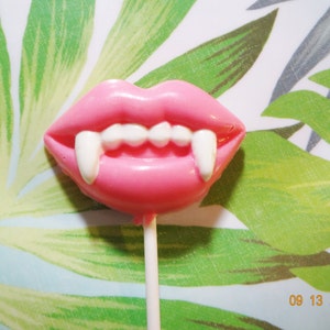 12 White Chocolate Vampire Lips teeth Lollipops Red gift photo prop boys Girls Unisex party favor Wedding Birthday Halloween image 3