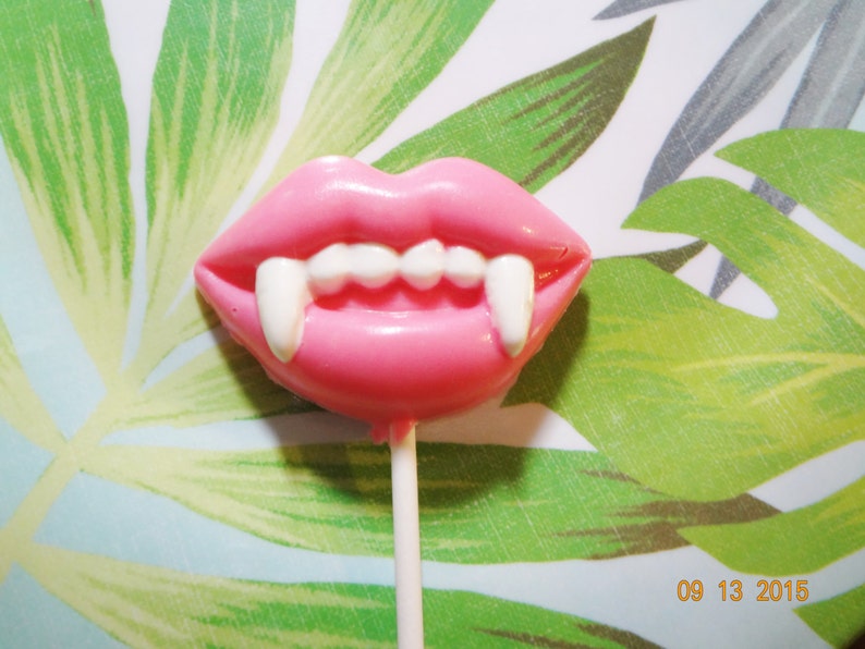 12 White Chocolate Vampire Lips teeth Lollipops Red gift photo prop boys Girls Unisex party favor Wedding Birthday Halloween image 3