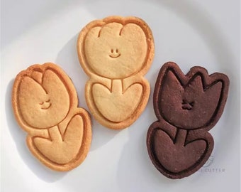 New 3pcs Tulip smile face Cookie cutter Biscuit Mold, Cookie Stamp, Kitchen Baking Pastry Bake ware Tool