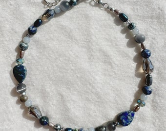 Blue Lapis Lazuli Gemstone Mix Choker, Sodalite, Freshwater Pearl Boho Necklace, Surfer Jewelry, Adjustable Beaded Necklace, Grey Silver