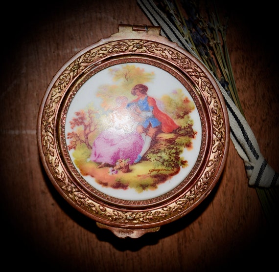 Antique French Jewelry Box with Hand Painted Scen… - image 4