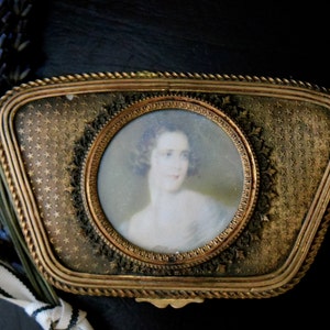 Antique Bronze French Trinket / Jewelry Box   Sku: J019