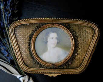 Antique Bronze French Trinket / Jewelry Box   Sku: J019