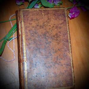 Antique French Book c.1745 Contes De La Fontaine           Sku: B005