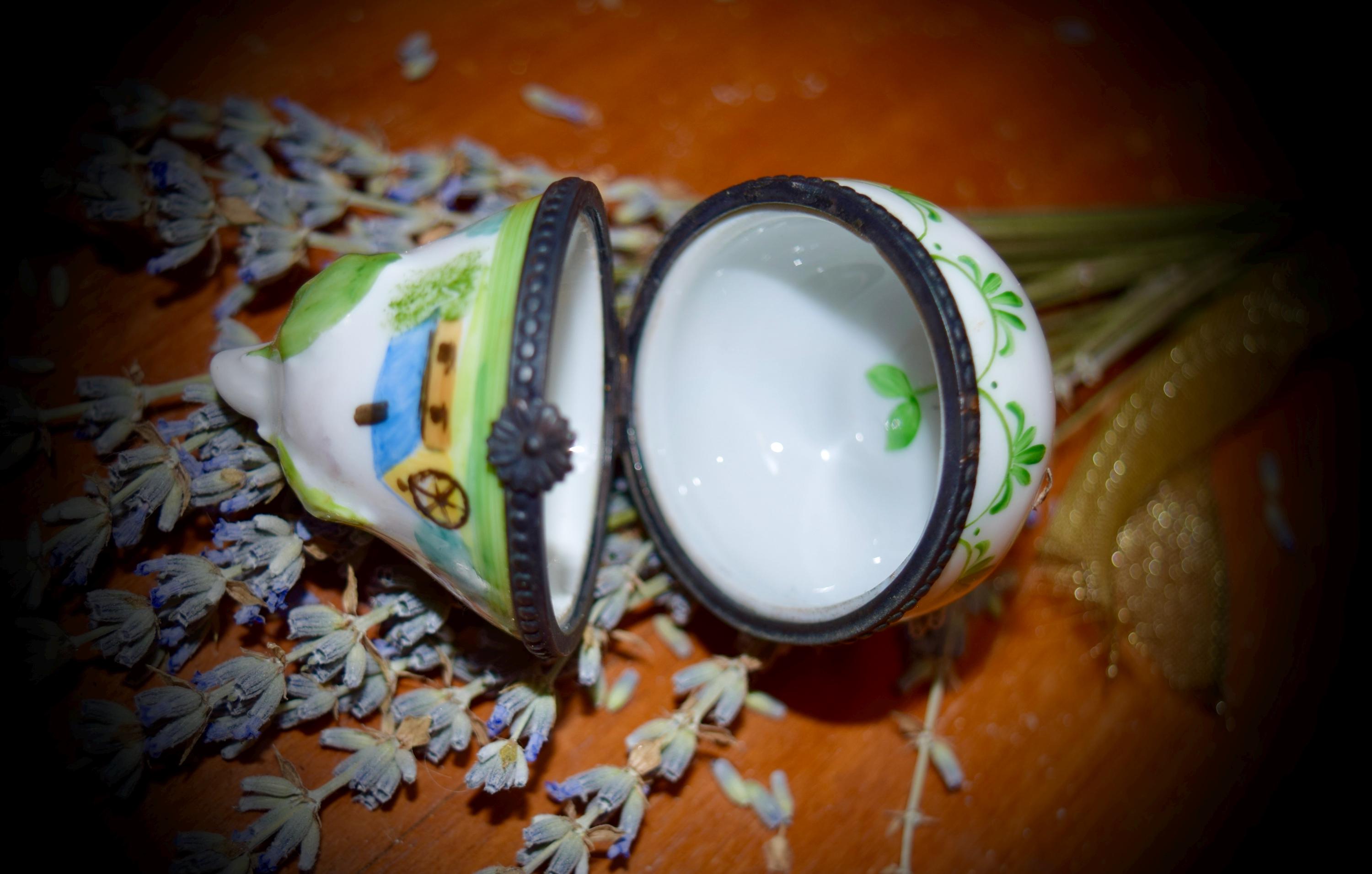 アンティーク フランス リモージュ ボックス 洋ナシ型 風景画付き SKU