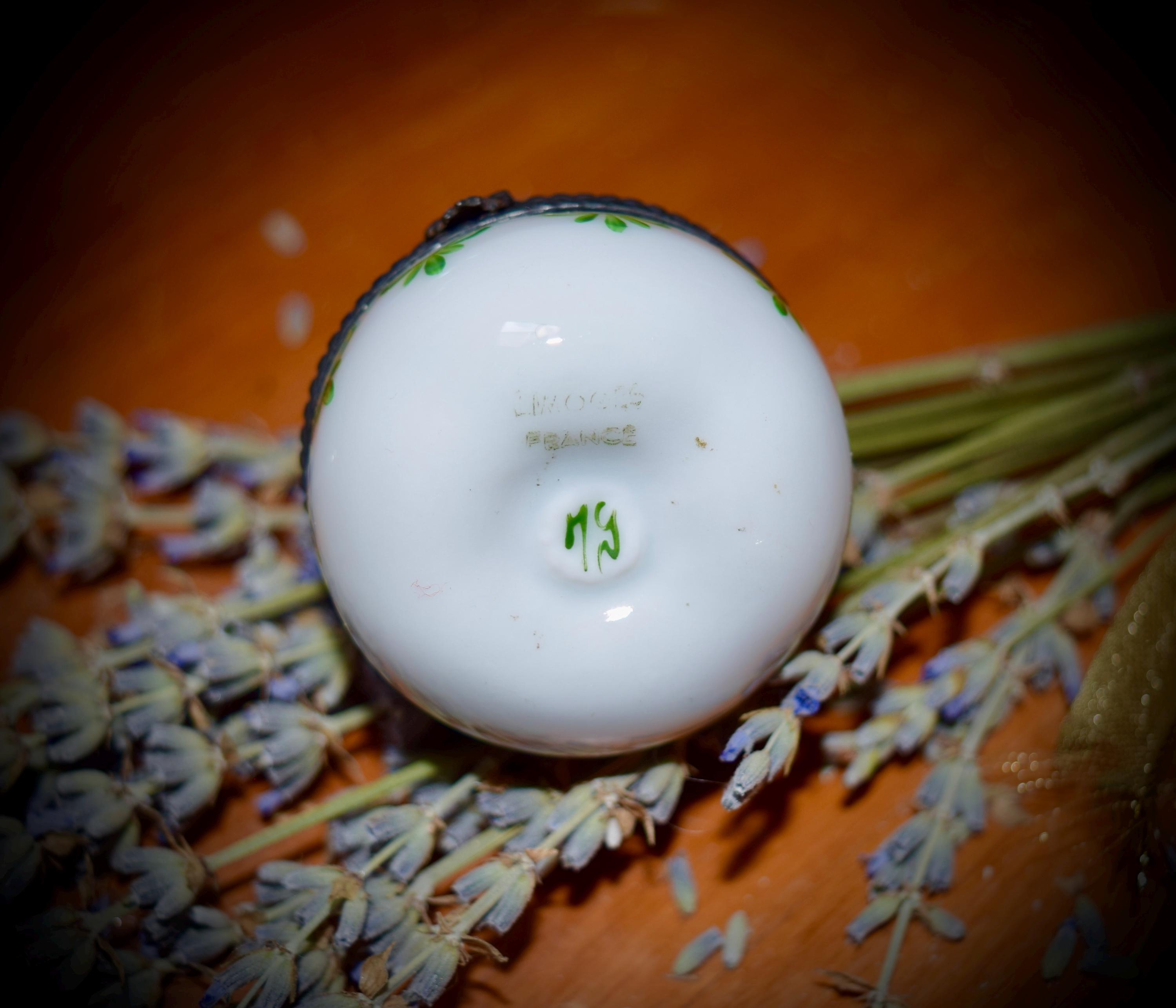 アンティーク フランス リモージュ ボックス 洋ナシ型 風景画付き SKU