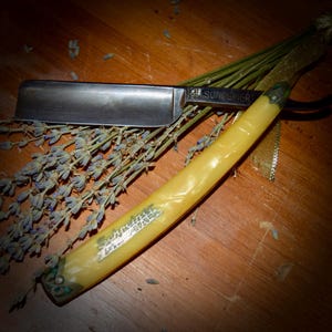 E. Schreiner Special Straight Edge Shaving Blade         Sku: C441