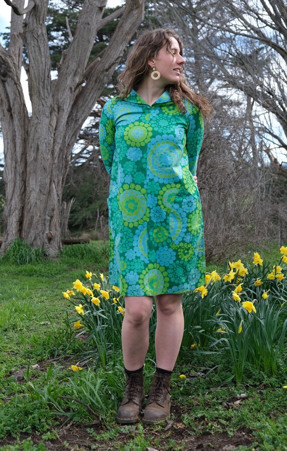 Groovy green festival dress