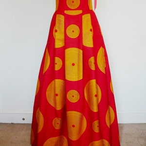 Jupe maxi africaine wax rouge et or record, jupe longue Ankara, jupe africaine longue, jupe maxi noire et or – faite sur commande.
