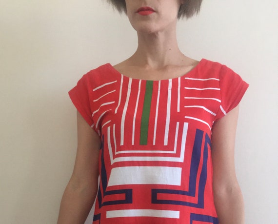 Vintage y2k red cotton dress with graphic linear … - image 6