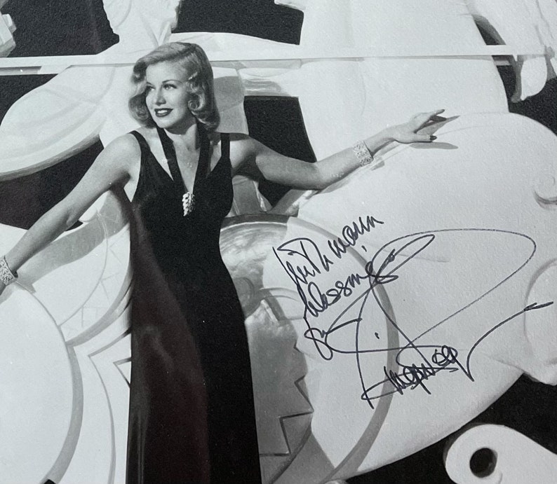 Ginger Rogers autograph Signed 11 x 14 Vintage Photo plus autographed Card Framed PSA/DNA JSA Letter of Authenticity image 7