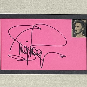 Ginger Rogers autograph Signed 11 x 14 Vintage Photo plus autographed Card Framed PSA/DNA JSA Letter of Authenticity image 4
