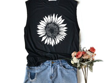 NOBRAND Novelty Graphic Tank Tops for Women Funny Sunflower Skull Print T Shirts Loose Fit Casual Shirts Workout Racerback Shirts Tops