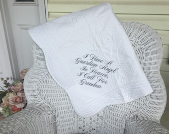 Tengo un ángel de la guarda en el cielo que la llamo abuela- manta para bebés- edredón para bebés- ángel de la guarda- regalo para duchas- regalo para bebés- bordados personalizados