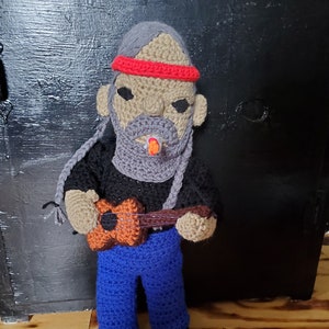 Crocheted willie Nelson
