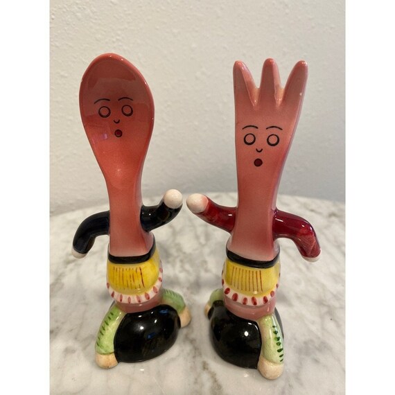 fork and spoon salt and pepper shakers