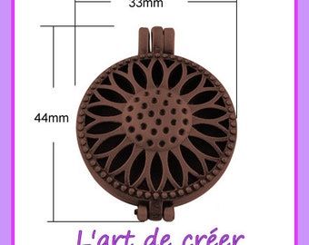 Holder , pendant , essential oil diffuser