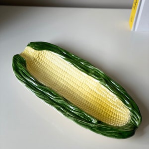 Vintage ceramic corn on the cob serving dish, corn cob holder, ceramic cob dish