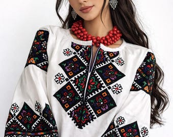 Mujer Vyshyvanka, camisa ucraniana bordada, blusa étnica bohemia, tallas 2XS-5XL, varios colores, bordado Hutsul.