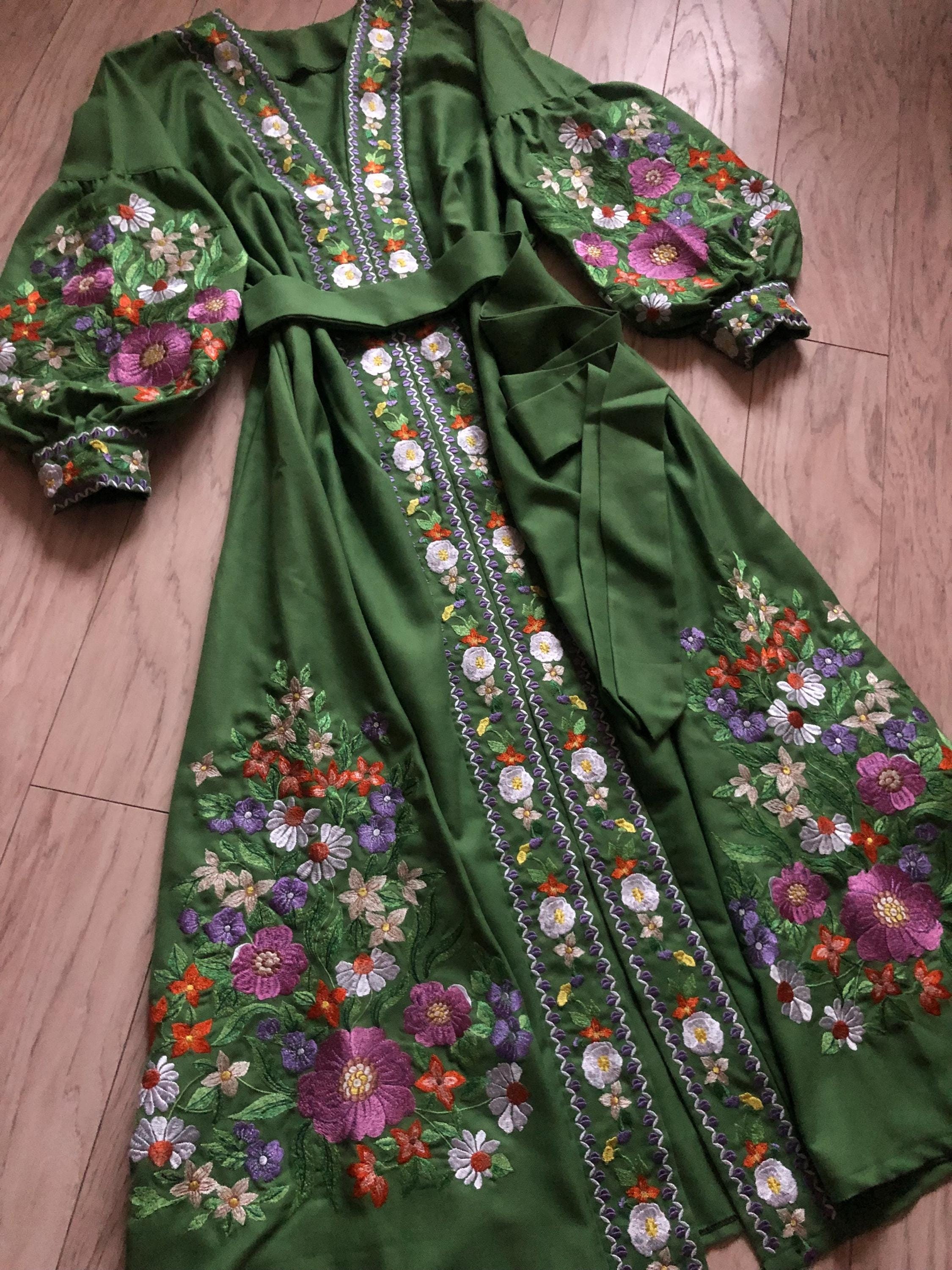 un cinq購入 vintage ukrainan dress