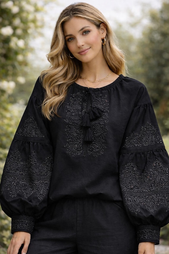 Vyshyvanka Woman, Ukrainian Embroidered Shirt, Boho Linen Blouse