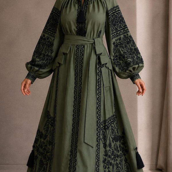 Wyschywanka-Kleid, ukrainisches Stickkleid, Größen 2XS–5XL, verschiedene Farben