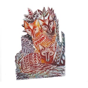Tarjeta de felicitación tríptico con tres zorros y sobre de Lino Cut Artwork