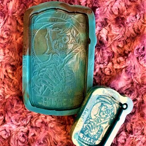Molde de cartas del Tarot de la Muerte / Llavero jack el Destripador / Molde colgante / Llavero de la muerte / Molde colgante / Llavero del Tarot de la muerte / Molde colgante