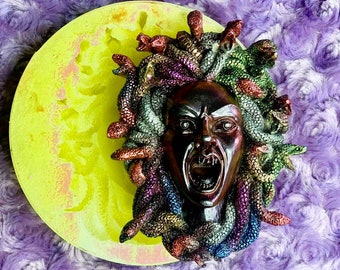 Stampo in silicone 3D a forma di testa di Medusa, arte in resina ispirata alla mitologia greca (11,4 cm x 8,9 cm)