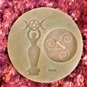 Triple Moon Goddess with Pentacle Statue Mold