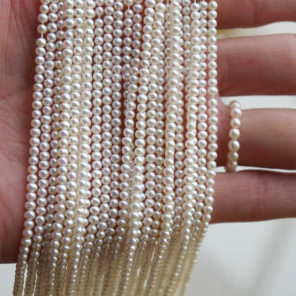 Perles de rocaille presque rondes, petites perles, micro-perles de rocaille blanches de 2-3 mm, fournitures de perles d'eau douce naturelles