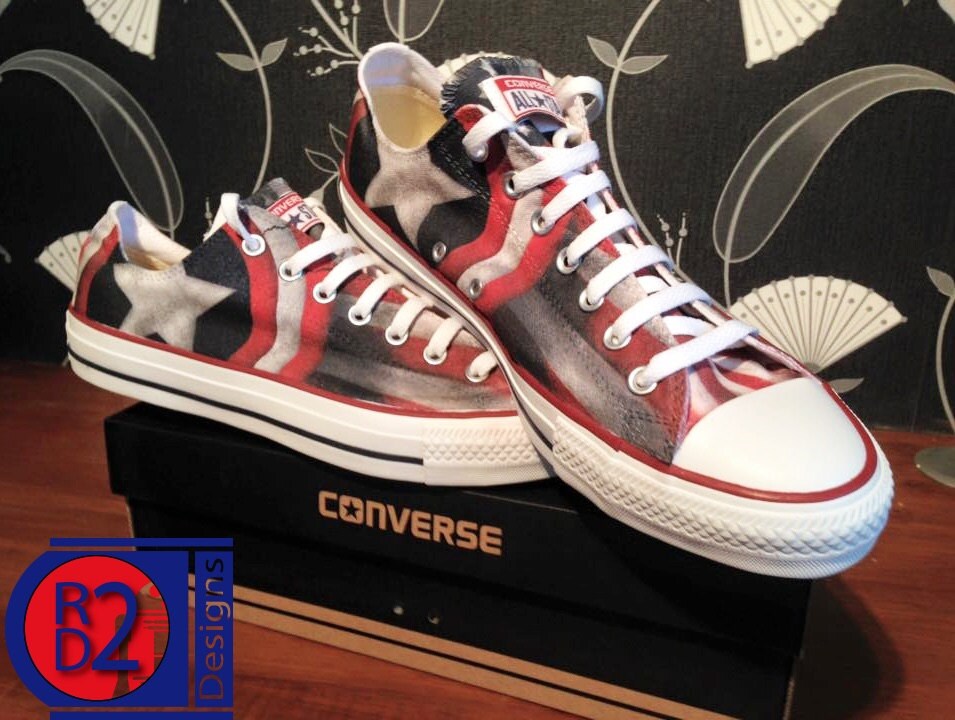 Comic book converse uk hotsell