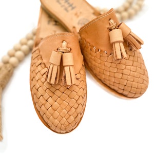 Women&#39;s handmade neutral/beige slip on Mexican Huarache Sandals with Tassels