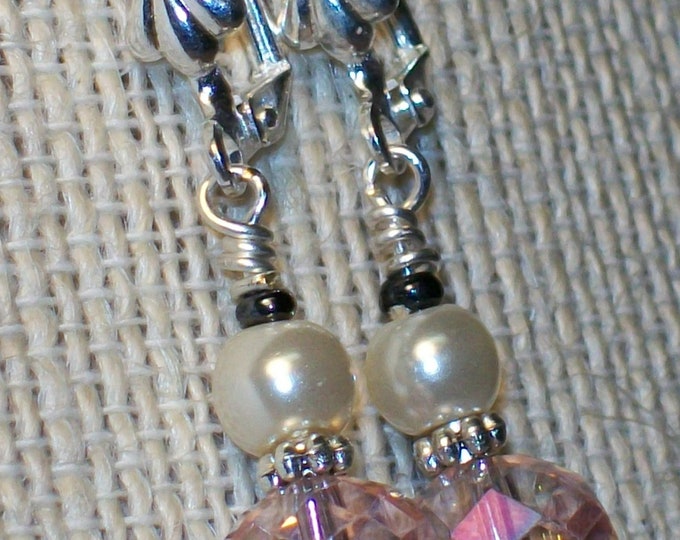 LKE0037, "SWEET DREAMS",  Very Feminine Design, Faux Pearls and Swarovski Crystals with a Victorian flare.
