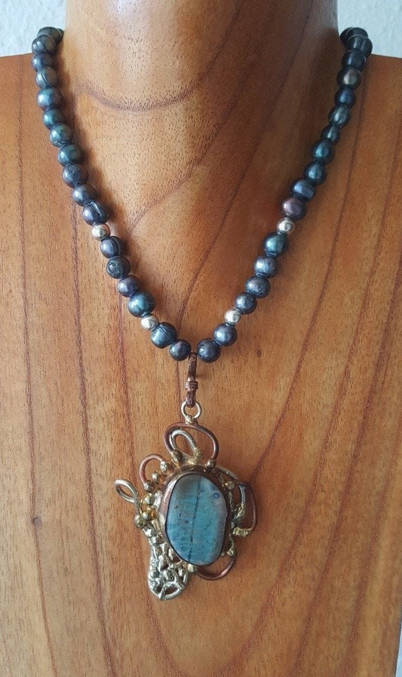 Pearl Vintage Necklace