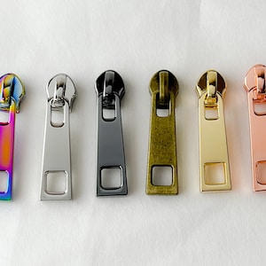Classy | Nylon Zipper Pulls | Size #5 | Pack of 5