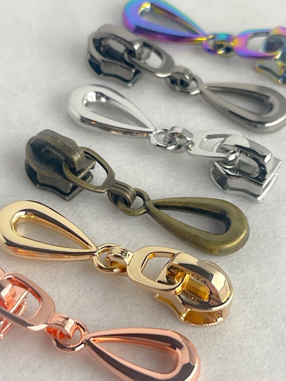 Zipper Pulls: Zipper Pulls: