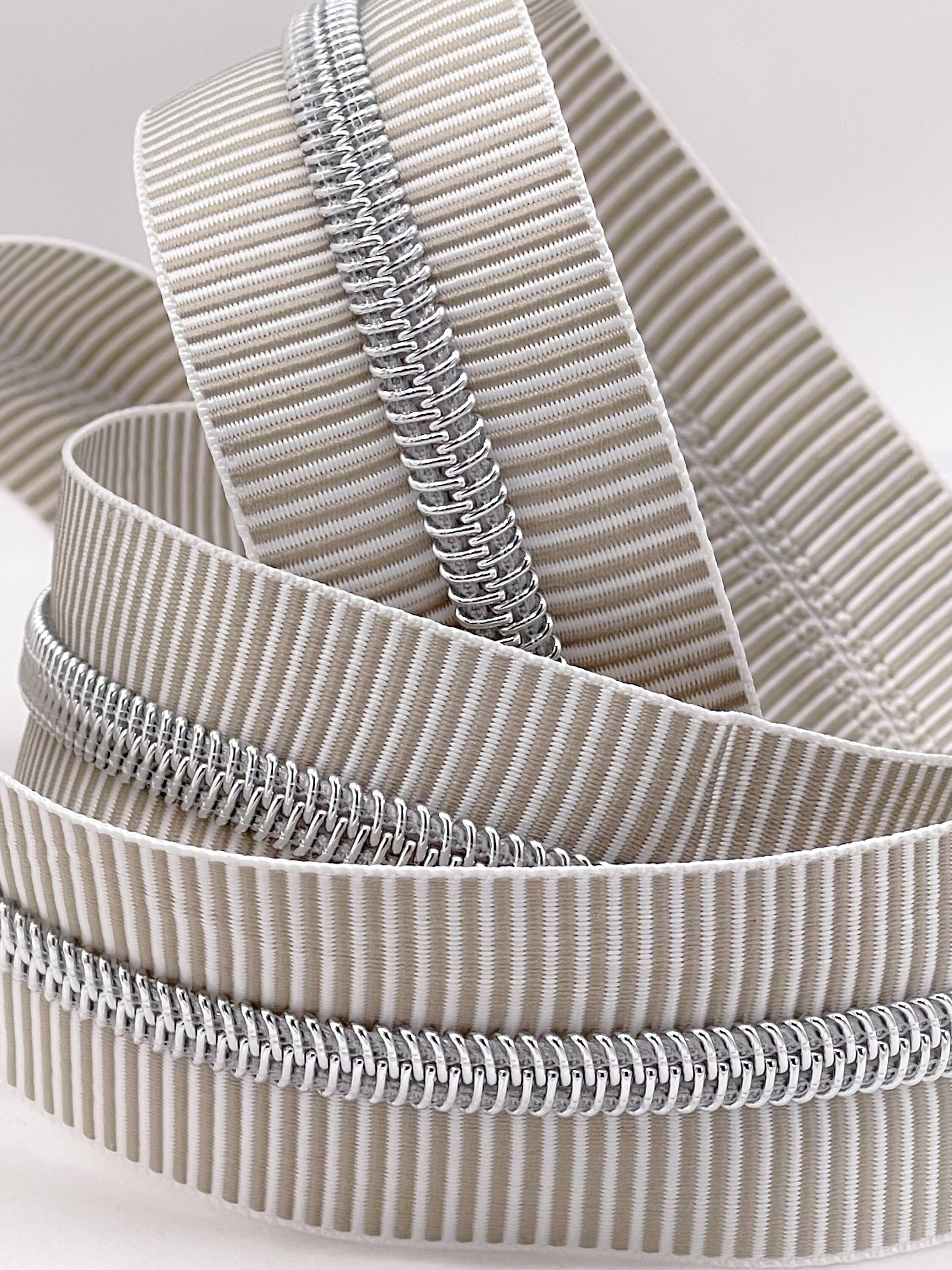 Gray and White Striped Zipper Tape with Silver Nylon Coils | Size #5 | Zipper by the Yard