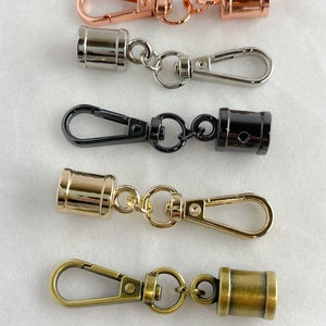 Hanging Tassel Cap with Swivel Snap Hook | Pack of 2 | S