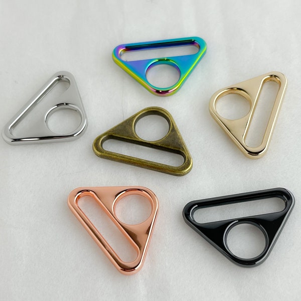1" Triangle Rings (Pack of 4), Bag Hardware