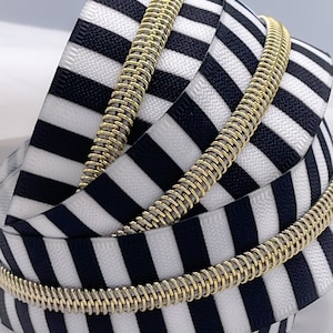 Black & White Striped Zipper By The Yard Black & White Striped Zipper By The Yard