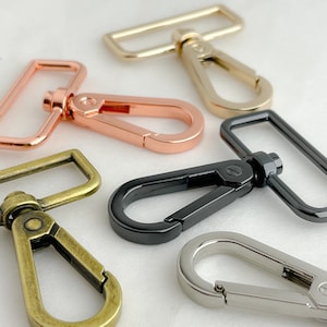 Swivel Snap Hooks Flat Profile: 1 1/2 Swivel Snap Hooks Flat Profile: 1 1/2