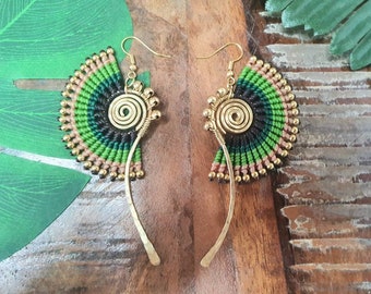 Green macrame earrings,macramé earrings,green earrings,wire wrapped earrings,gold wire earrings,thai earrings,boho earrings,unique gift her