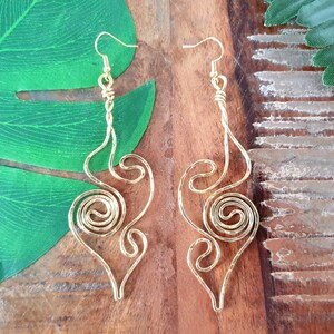 Abstract gold wire spiral earrings,hammered brass wire minimalist gold wire boho indie anniversary birthday gift for women sister wife