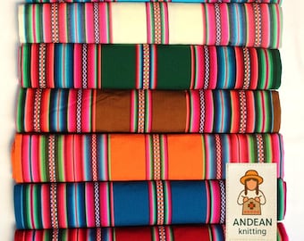 Mayo. OFERTA 30% DE DESCUENTO* Tela genuina premium Aguayo boliviana peruana de 125 x 125 cm (49'' x 49''). Textil tribal étnico a rayas tejido, manta.