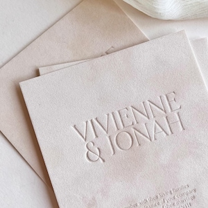 Paquete de invitaciones tipográficas de terciopelo, Tipografía de terciopelo, Tipografía tonal, Papel de terciopelo, Invitaciones de terciopelo, Invitación de corbata negra - MUESTRA