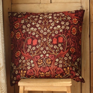 William Morris Cushion Cover Blackthorn Large